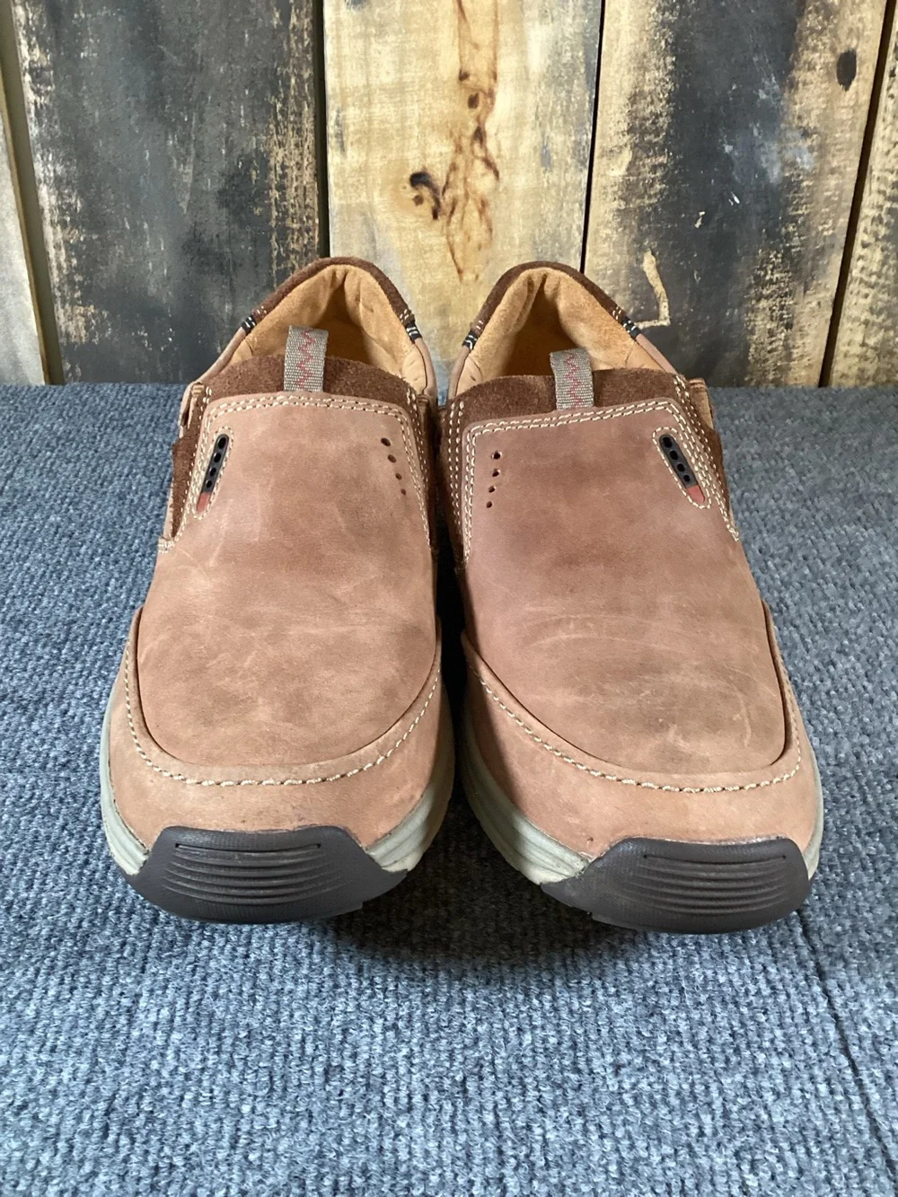 Clarks Active Air Vent casual leather slip-ons men’s size 10